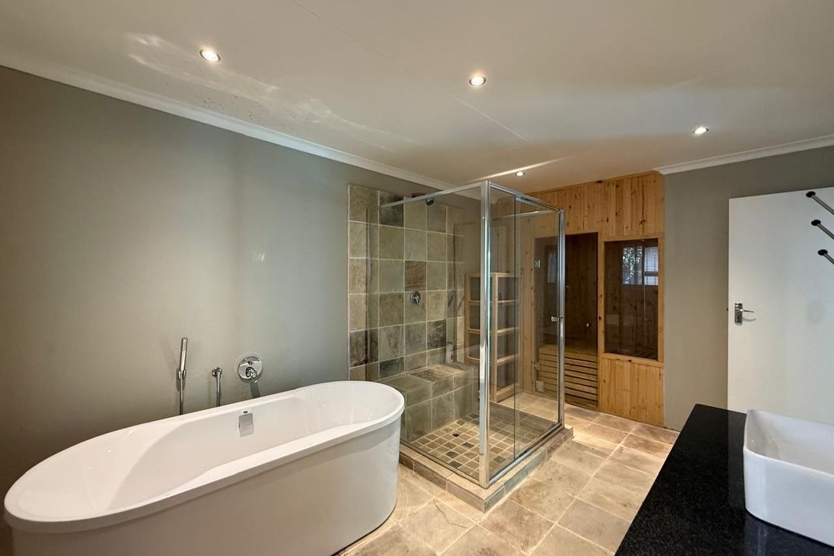 Modern 1 Bedroom Open Plan Flat in Rivonia Available for Rent - Photo 3