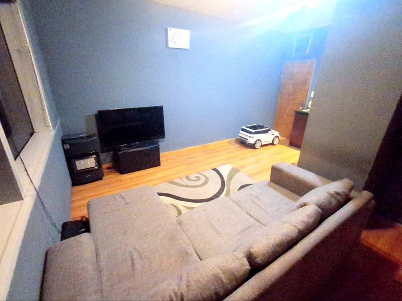 "Introducing the sensational charm of this one-bedroom apartment that perfectly blends style and practicality" - Photo 9