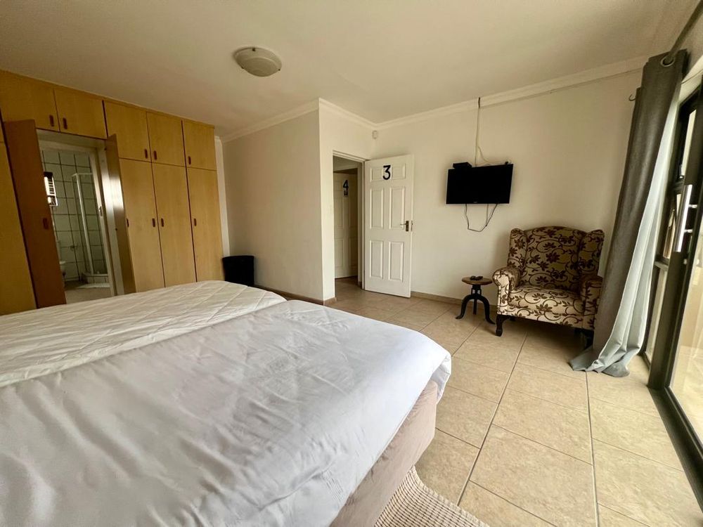 Bedroom 3 and en-suite bathroom