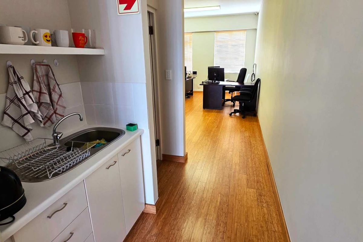 First Floor Office in Westlake - Photo 3