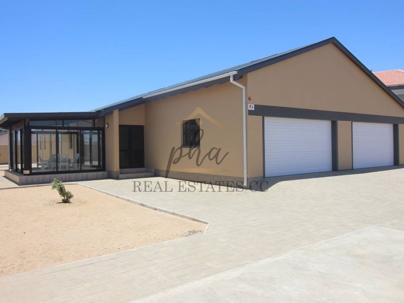 3 Bedroom House for sale - Swakopmund (Kramersdorf) - Photo 4