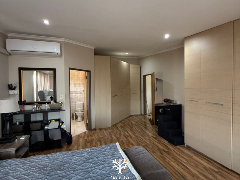 FAMILY HOME FOR SALE IN LUXURY HILL - Photo 10