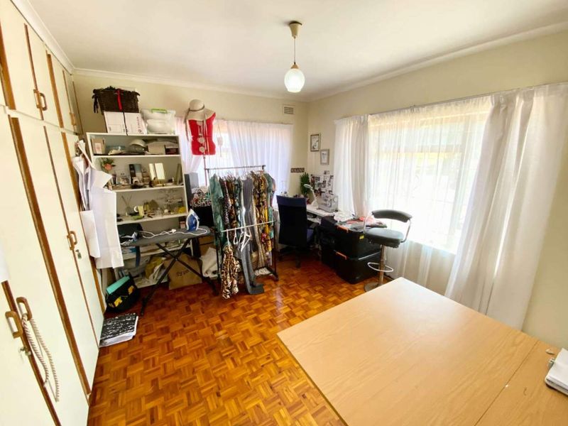 Spacious Family Home in Umhlanga (Shared Property) - Photo 7