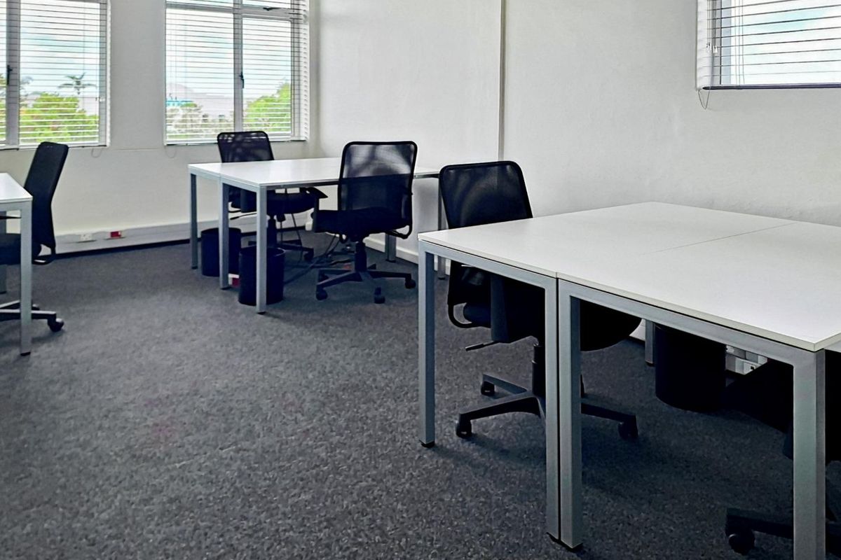 Private office space tailored to your business’ unique needs in Regus 97 York Street - Photo 4