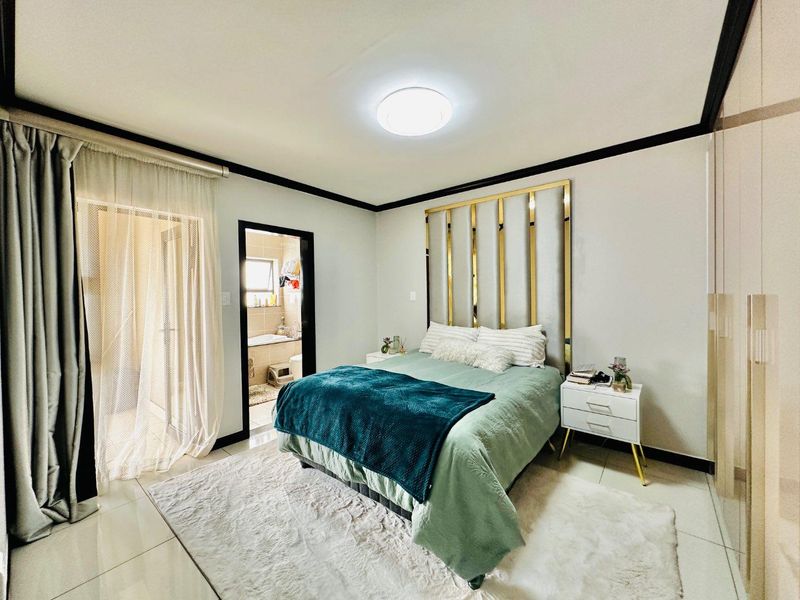 1 Bedroom Apartment in Fourways - Photo 7