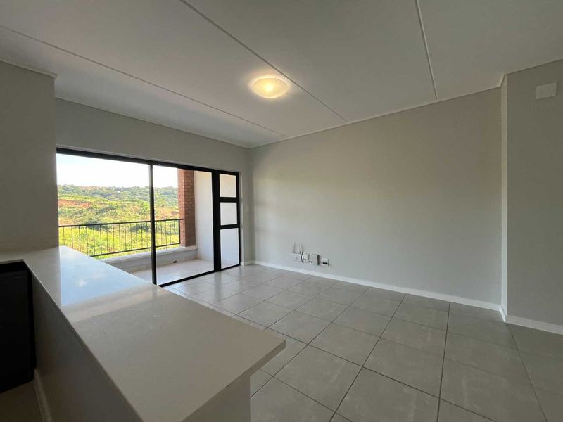 Modern and stylish 2-bedroom apartment available for rental in the sought-after Ballito Hills lifestyle estate - Photo 9