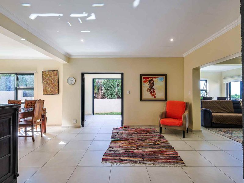 Elegant Family Living in the Heart of Waterkloof Ridge - Photo 9