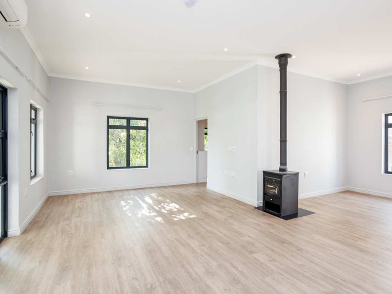Spacious Two-Bedroom Home at Val de Vie Evergreen on Val de Vie Estate - Photo 4