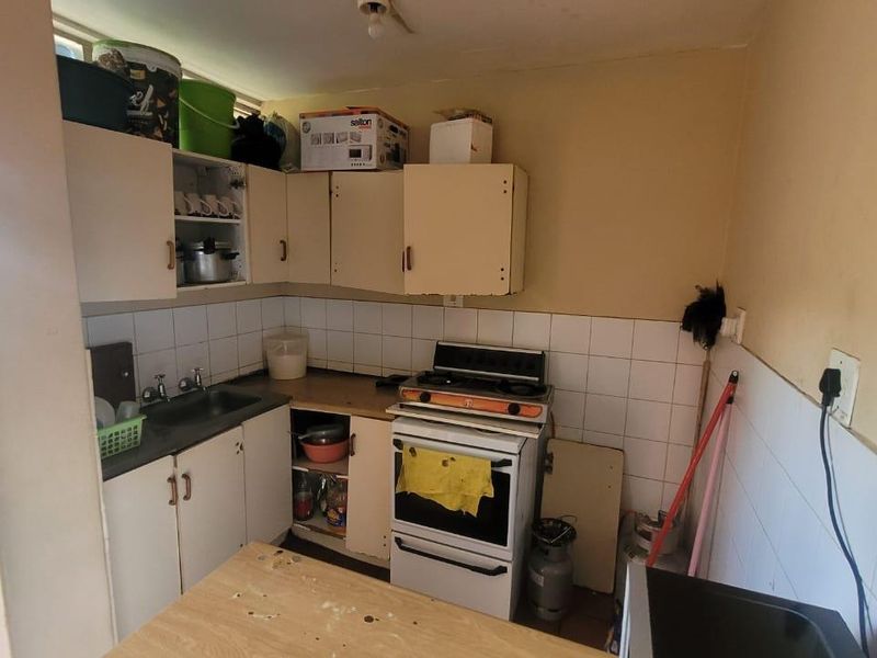 FOR SALE: 1 Bedroom Apartment in Muckleneuk, Pretoria ✨🏡 - Photo 3