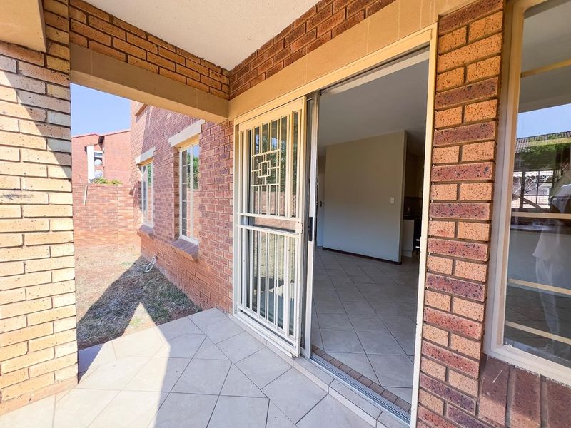 2 Bedroom Townhouse With A Private Garden - Photo 7
