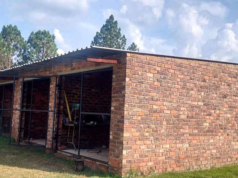 Mooiplaats Small holding size 5.2491 ha with 9 units forrent - Photo 3