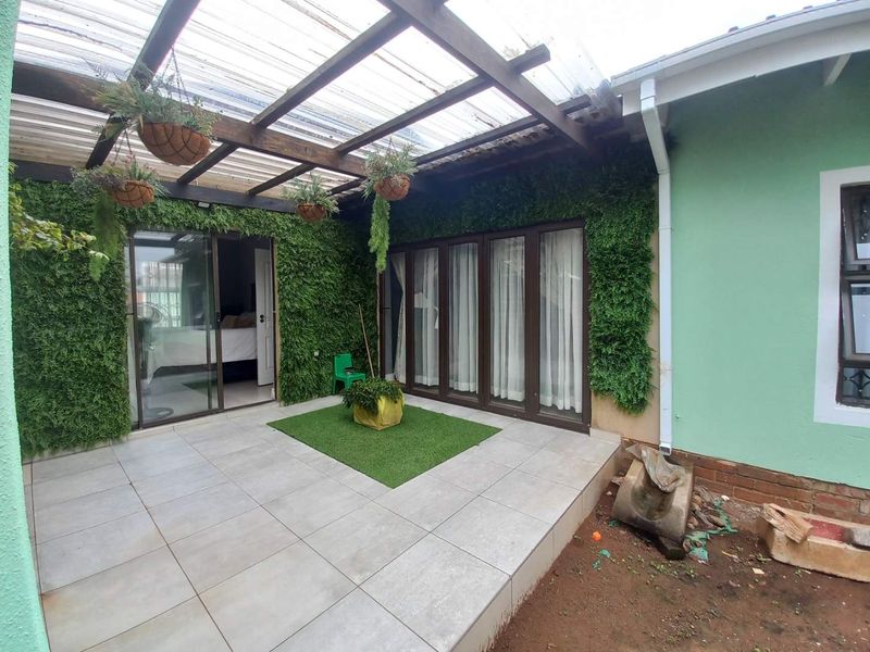 Four bedrooms house for sale in Danville - Photo 5