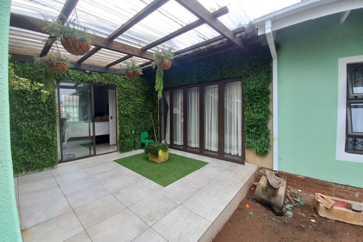 Four bedrooms house for sale in Danville - Photo 5