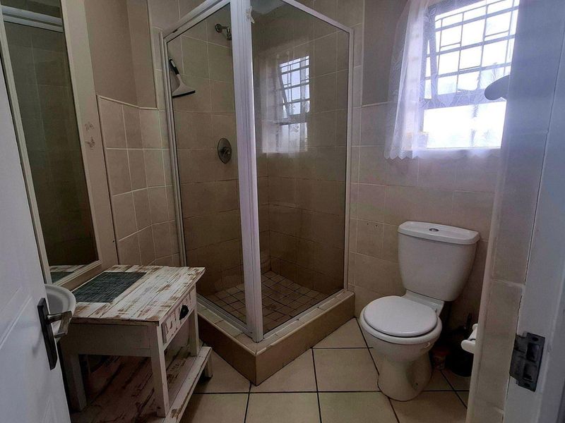 Ground-Floor Gem in Hartenbos: Modern Comfort Awaits! - Photo 10