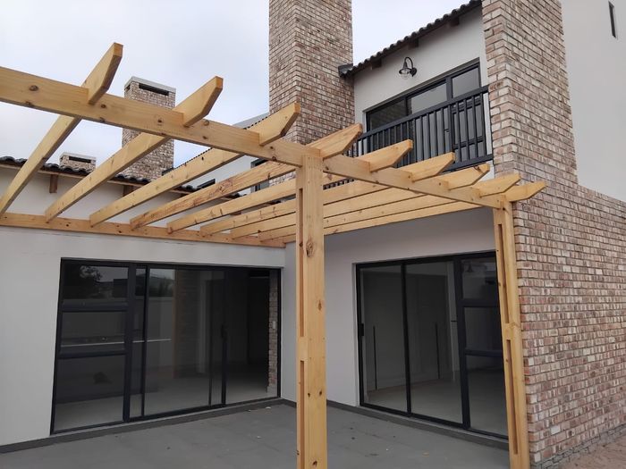 Property #2565673, Townhouse Rental Monthly in Ocean View