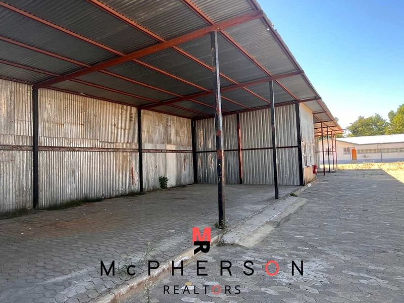 Huge Commercial Property For Sale - Photo 8