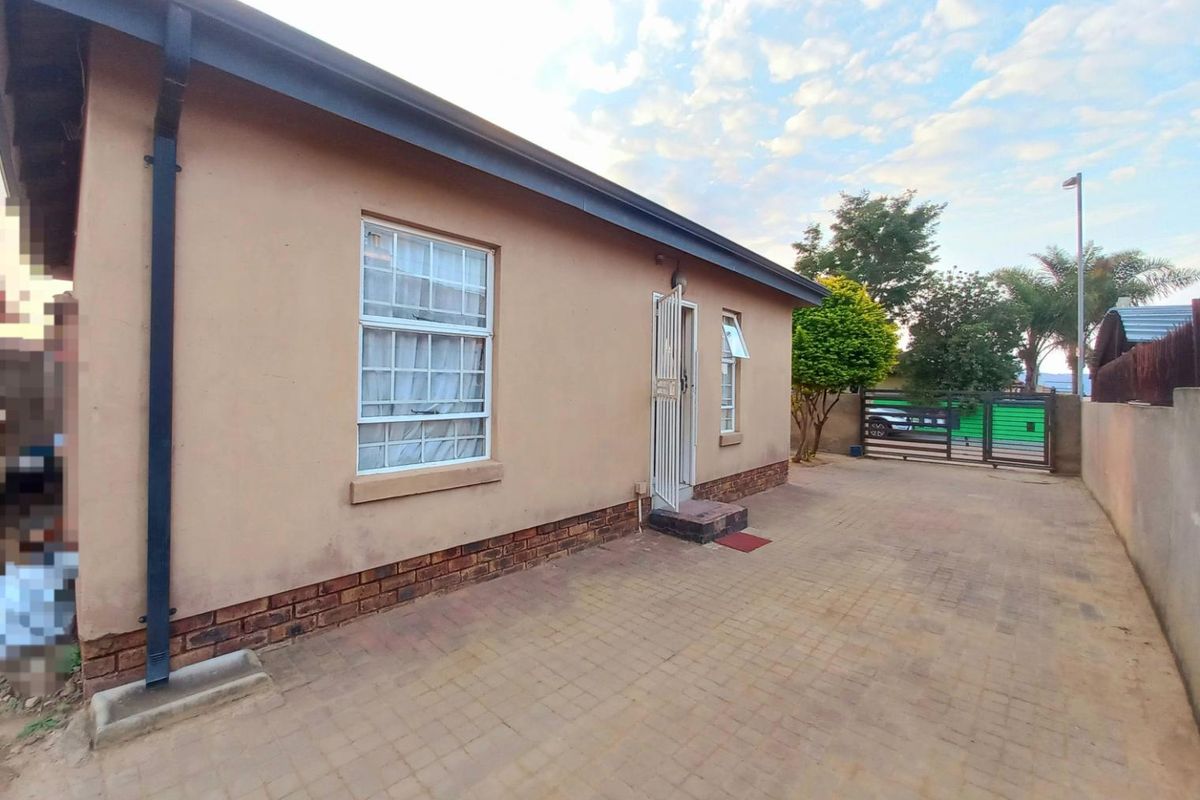 Two Bedrooms house for sale in Kirkney - Photo 3