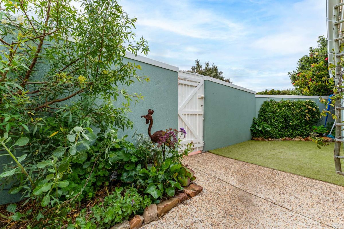 Sought-After Property in Hazelwood Park, Sun Valley - Photo 3