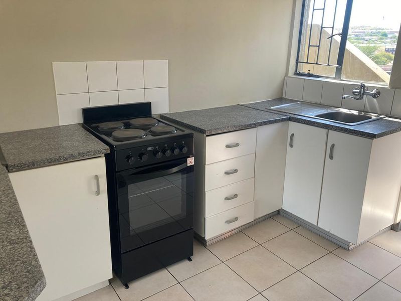 Good for investment - Photo 2