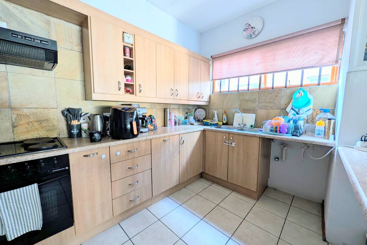 Double storey Townhouse for sale in Avis - Photo 2