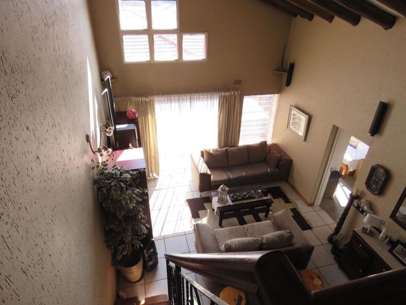 Loft Living with Comfort in Sought-After New Redruth - Photo 4