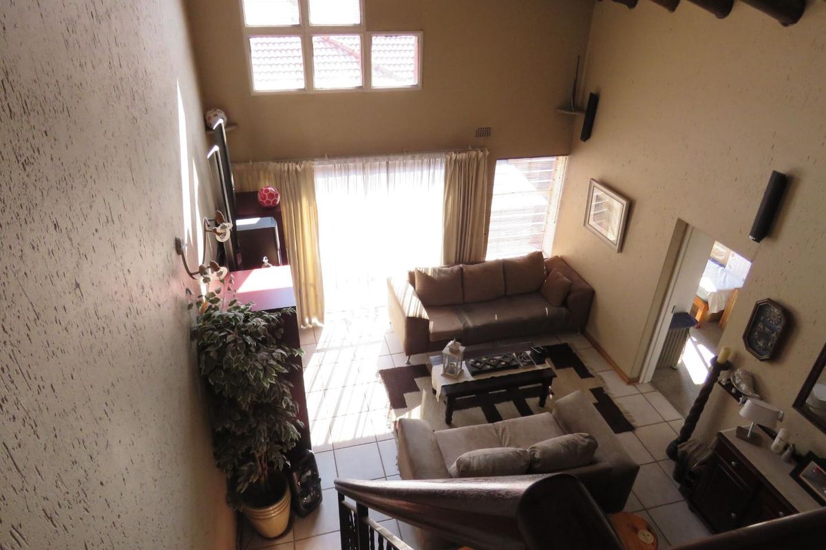 Loft Living with Comfort in Sought-After New Redruth - Photo 4
