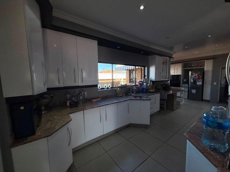 Double storey conventional - Photo 5