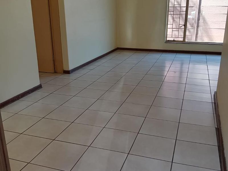 1 BEDROOM FLAT TO RENT IN PRETORIA WEST - Photo 5