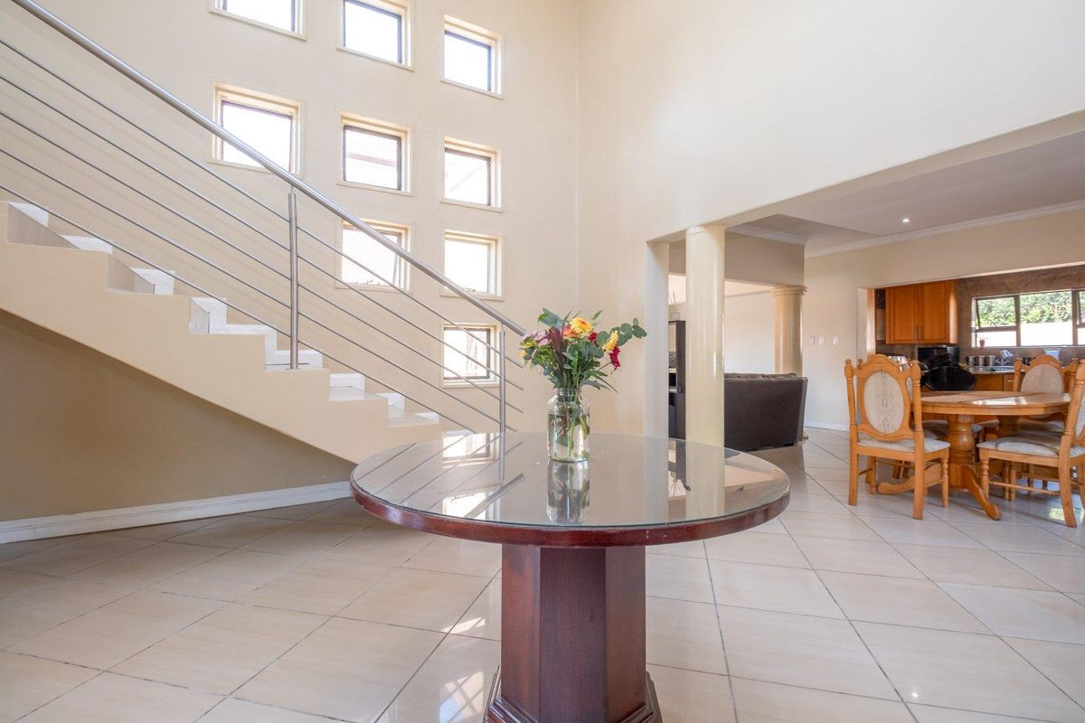 Your chance to own the best in Highveld. - Photo 4