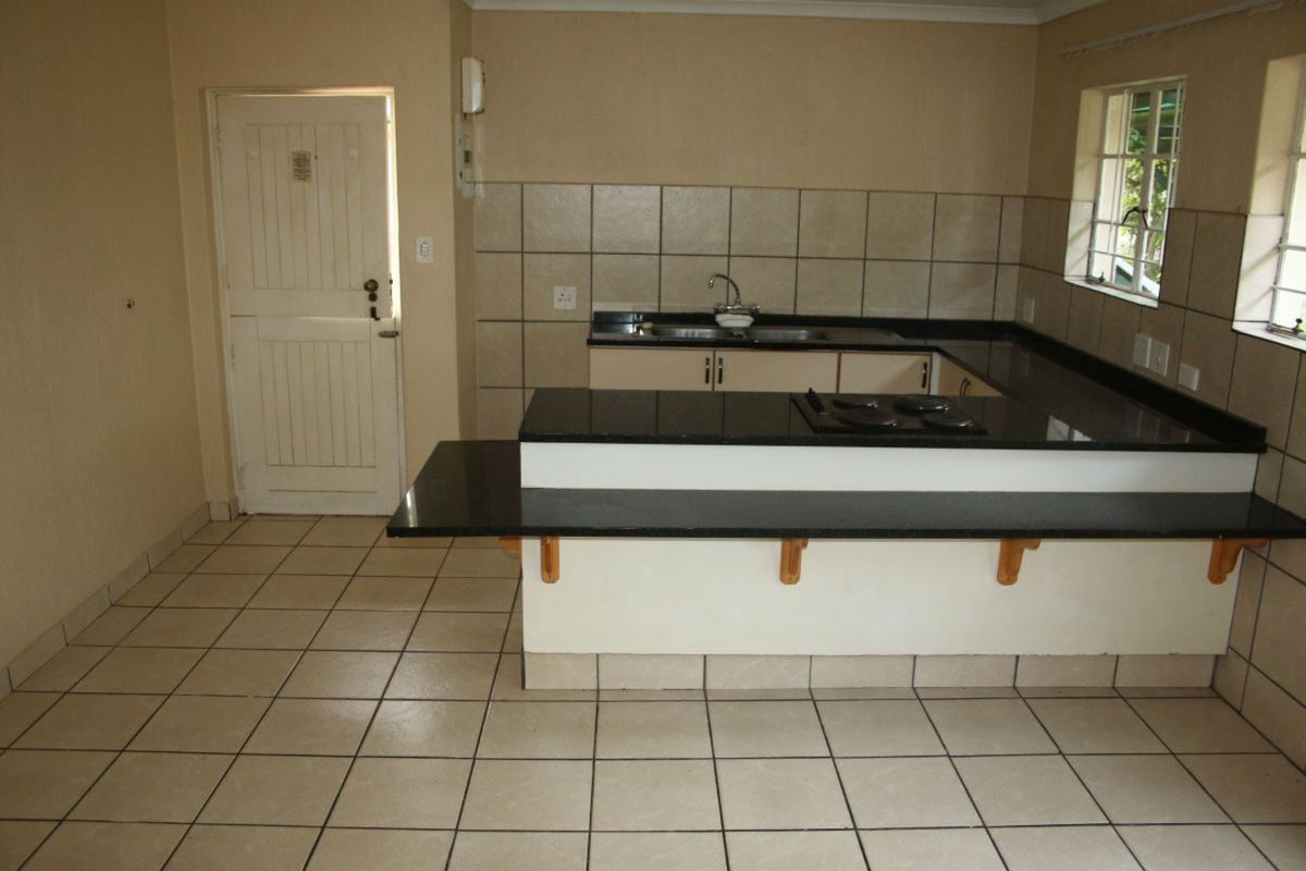 2 bedroom apartment to rent in White River - Photo 2