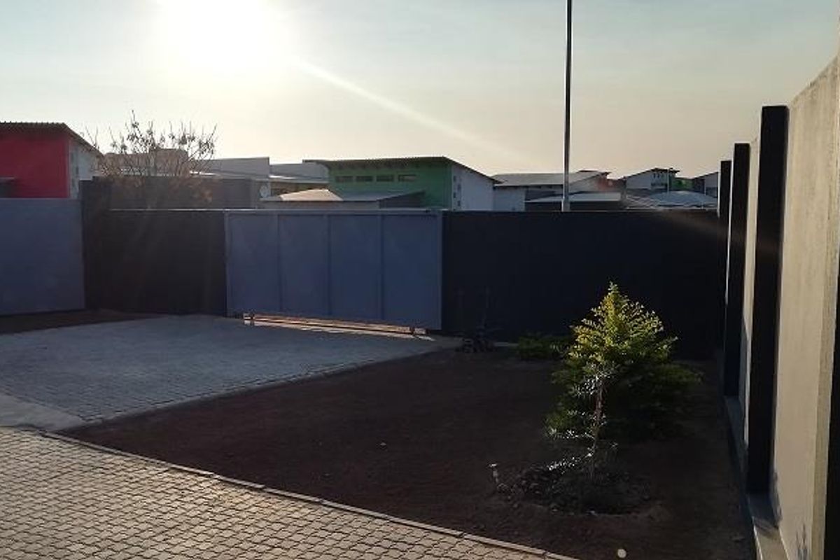 Two Bedroom House in Okahandja for sale - Photo 5