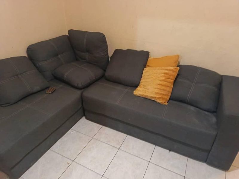 Buy a 5 bedroom house in Ondangwa, Extension2❗️ N$ 1300 000 cost exclusive - Photo 7