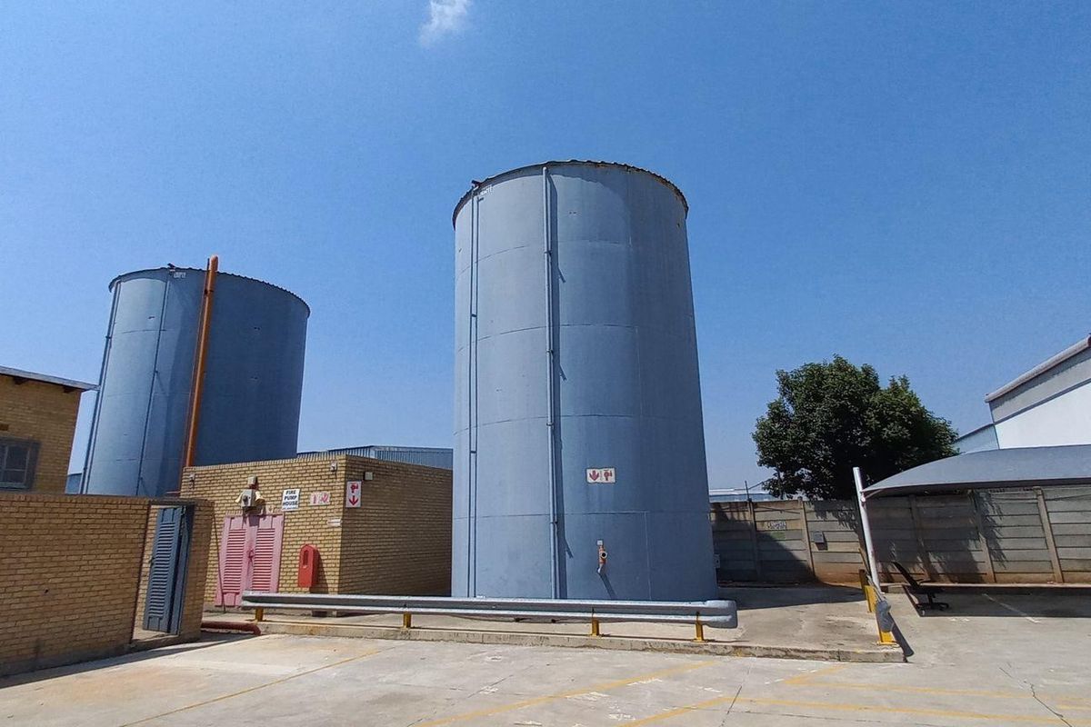6 845m2 Isando Warehouse To Let - Photo 5
