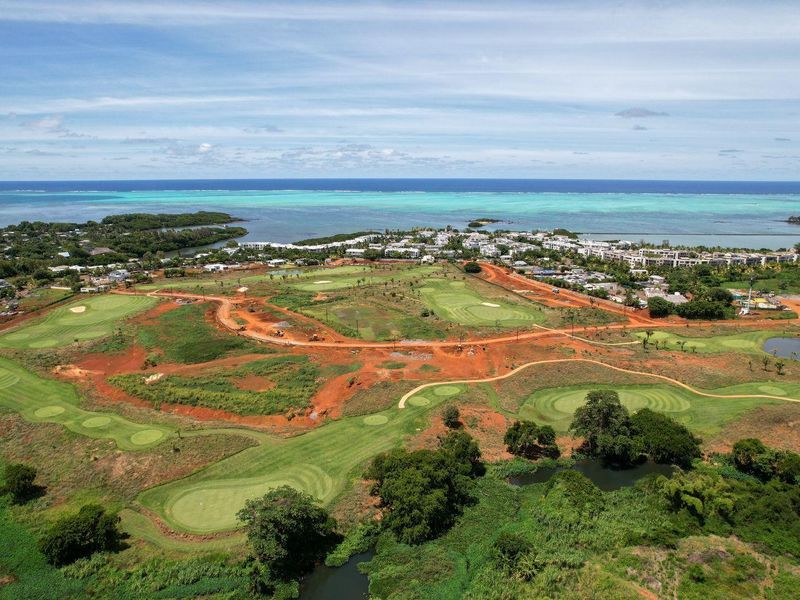 SPECTACULAR PENTHOUSE WITH PANORAMIC OCEAN & RIVER VIEWS - Photo 9