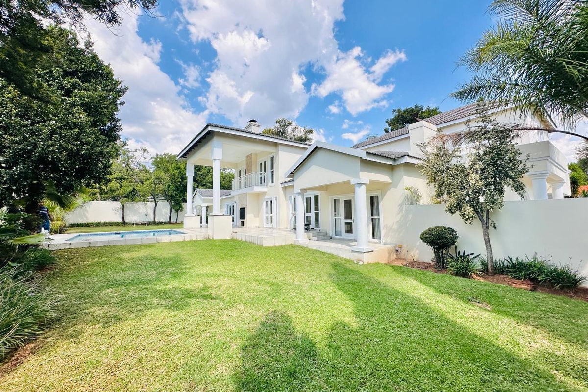 5 Bedroom House to Rent in Dainfern Golf Estate - Photo 4