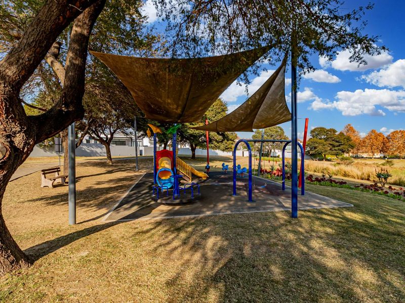 Vacant Land for Sale in Cedar Creek Estate - Photo 10