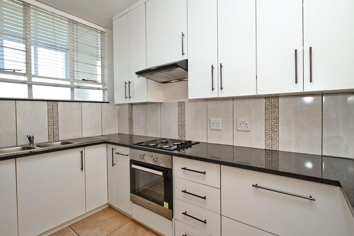 Where Convenience Meets Comfort! - Photo 2