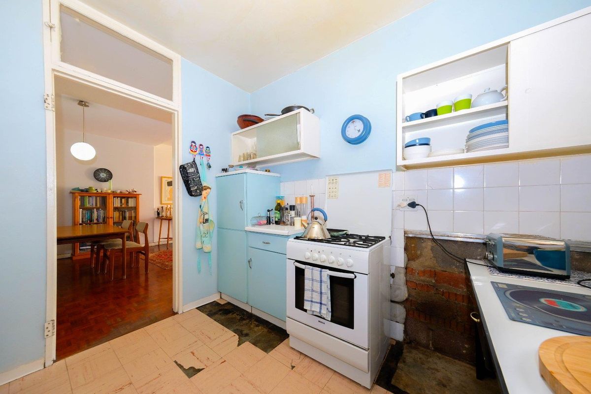 Sought after complex Park Avenue! - Photo 5