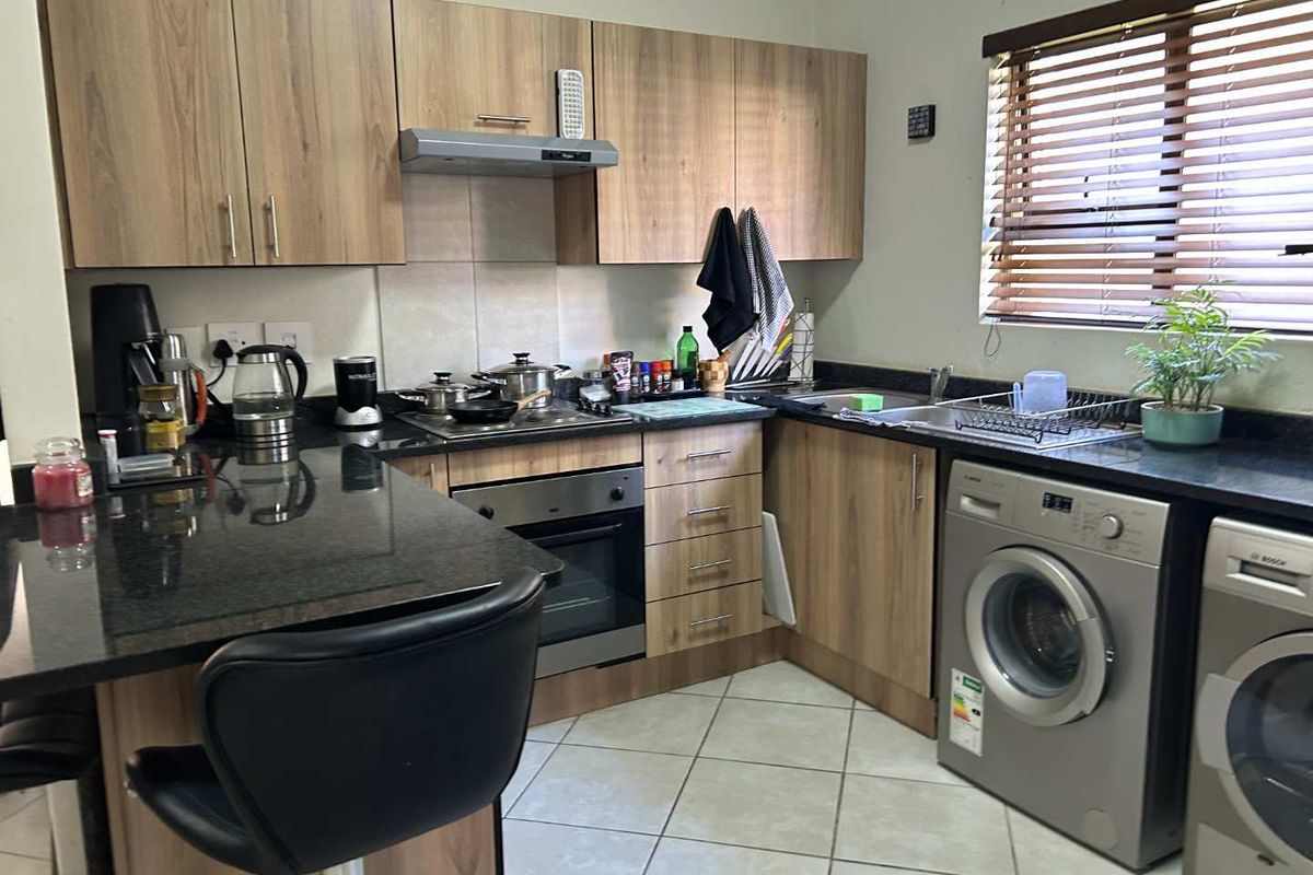 **Charming Ground Floor Unit Available June 1, 2026** - Photo 5