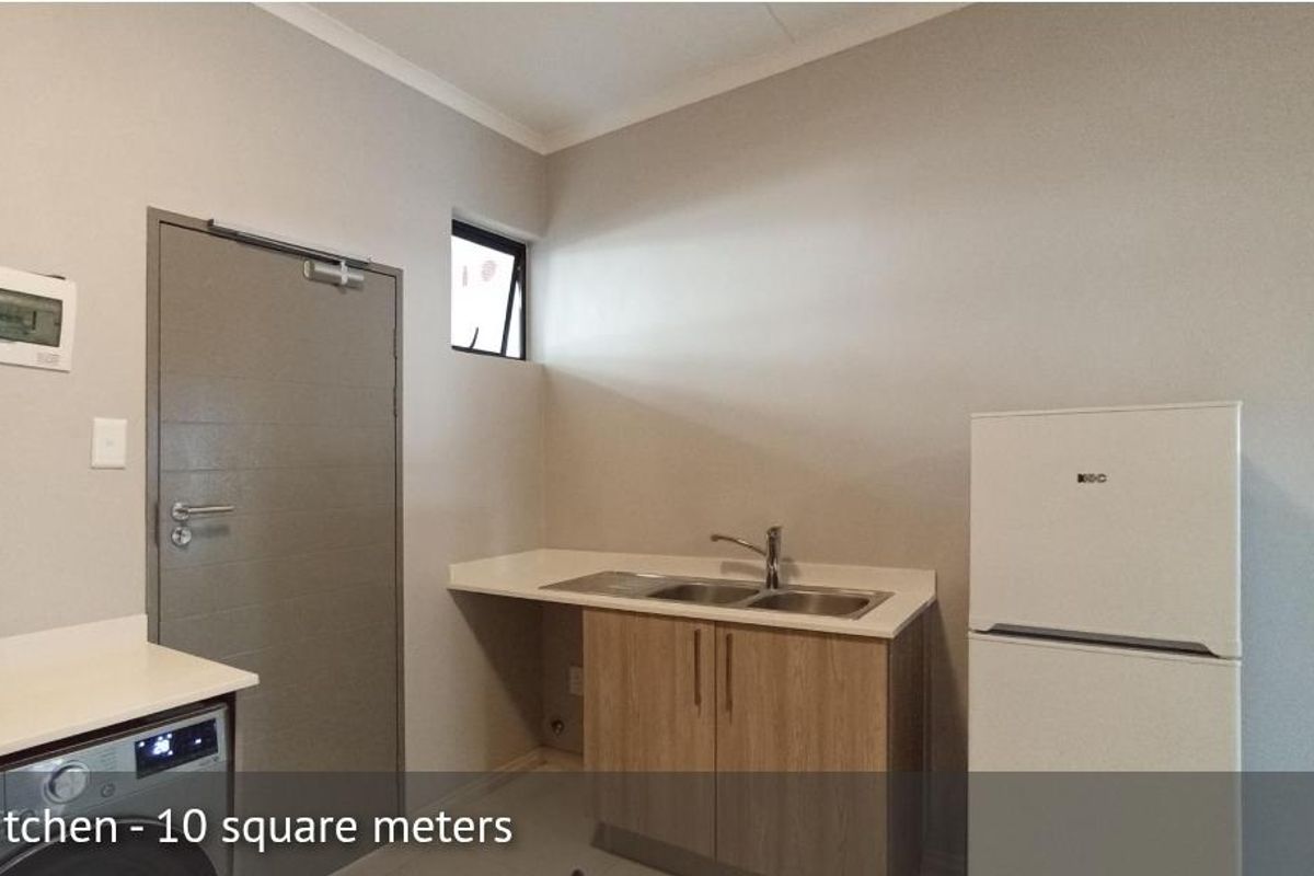 Apartment In Midridge Park - Photo 5