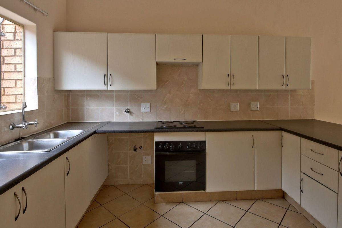 Say Yes To The Address Promotion! - Photo 2