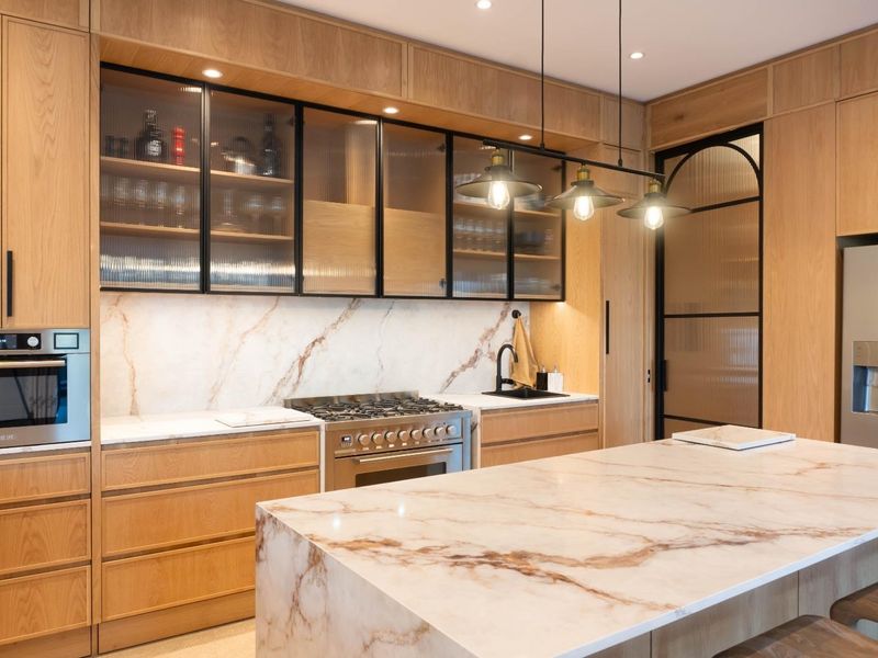 Waterfront Grandeur: A Sanctuary of Luxury in Val de Vie Estate - Photo 9