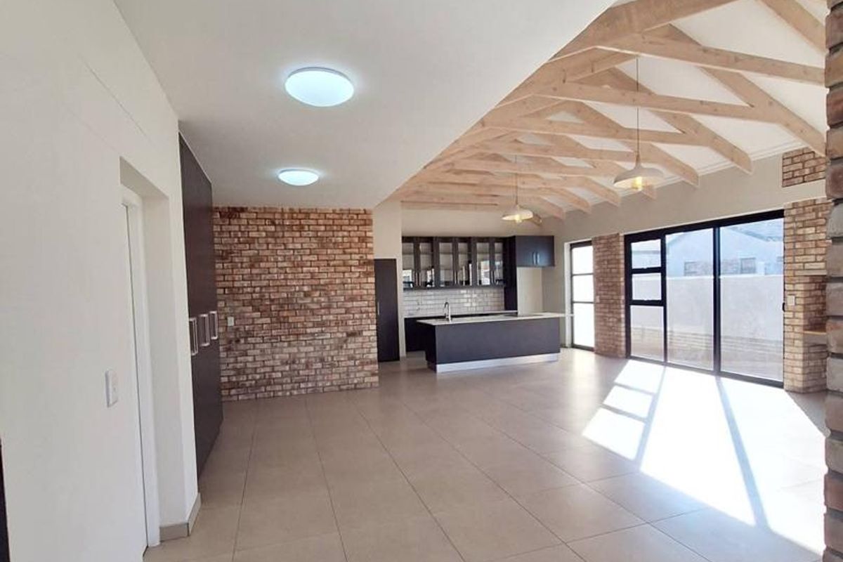 Swakopmund- For Sale- N$3 980 000 - Photo 4