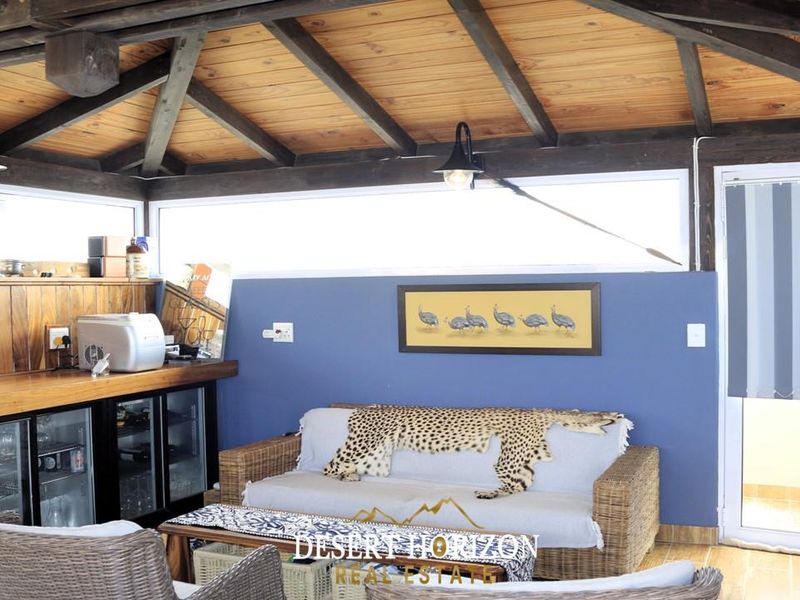 Swakopmund , Waterfront | Stunning Views and Entertainment Haven - Make this Unique Residence Yours! - Photo 3