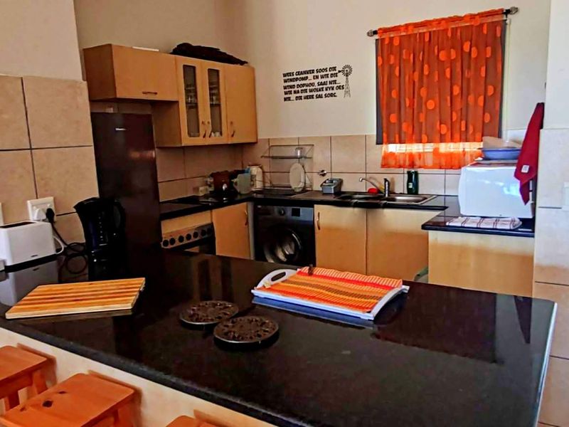 Stunning 116m2 Apartment in Diaz Beach, Mossel Bay - Photo 5