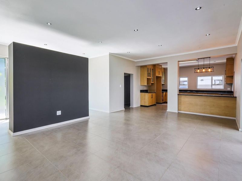 Newly Renovated 4 Bedroom Family Home in Family Oriented Security Estate - Photo 8