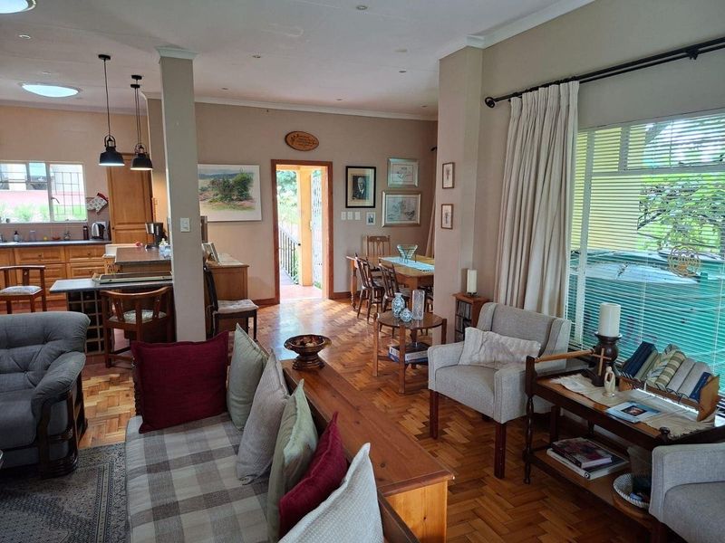 3 Bedroom Family Home with Flatlet in Drakensview, Estcourt - Photo 6