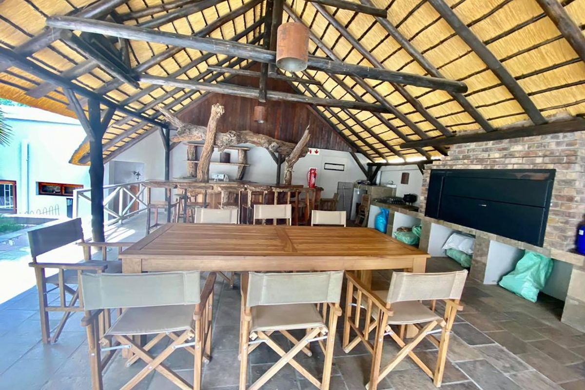 MODERN GUESTHOUSE FOR SALE IN SUIDERHOF - Photo 4