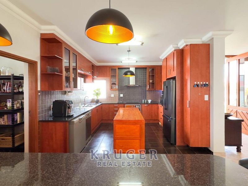 Big Family? Holiday Home? Why Not Both? - Photo 4