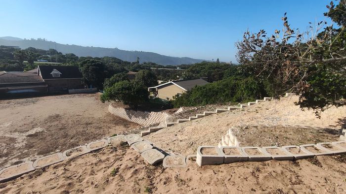 Property #2388057, Vacant Land Residential For Sale in Wilderness Central